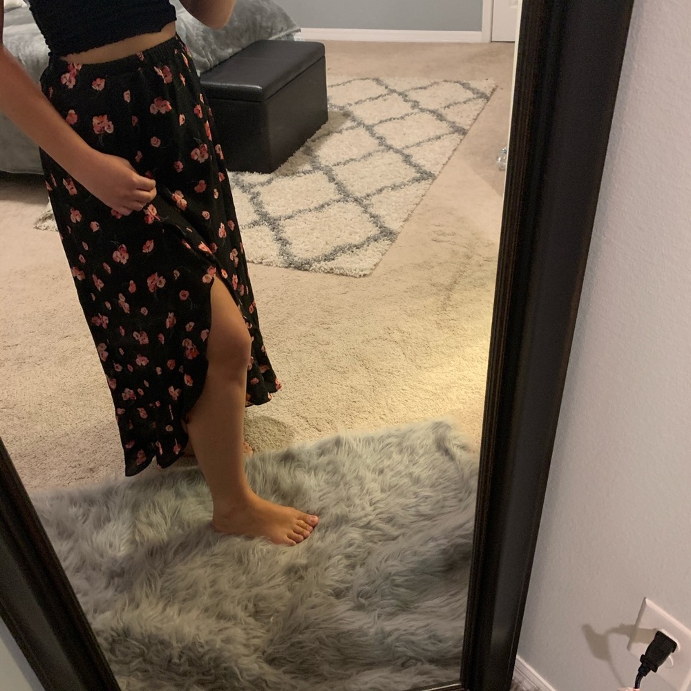 floral skirt